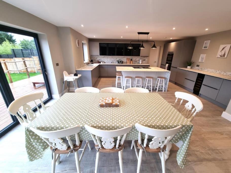Brand New, Stunning Beachside House Seasalter Εξωτερικό φωτογραφία